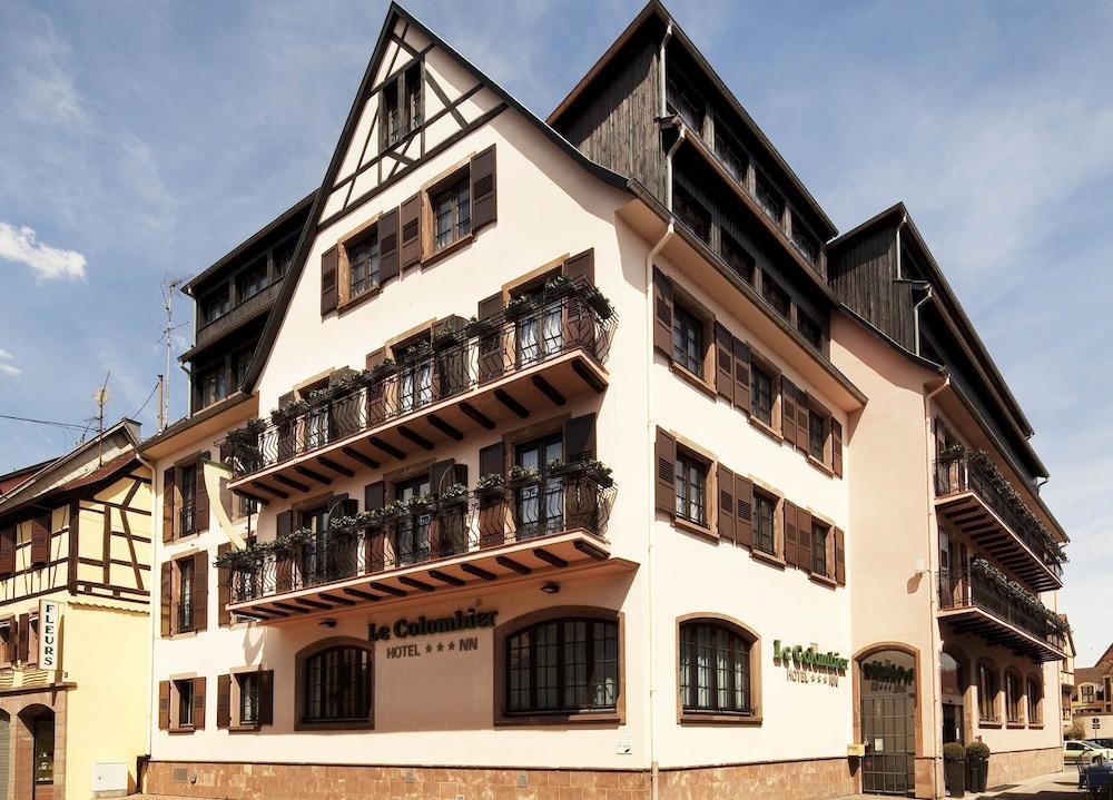 Hotel Le Colombier Оберне Екстериор снимка