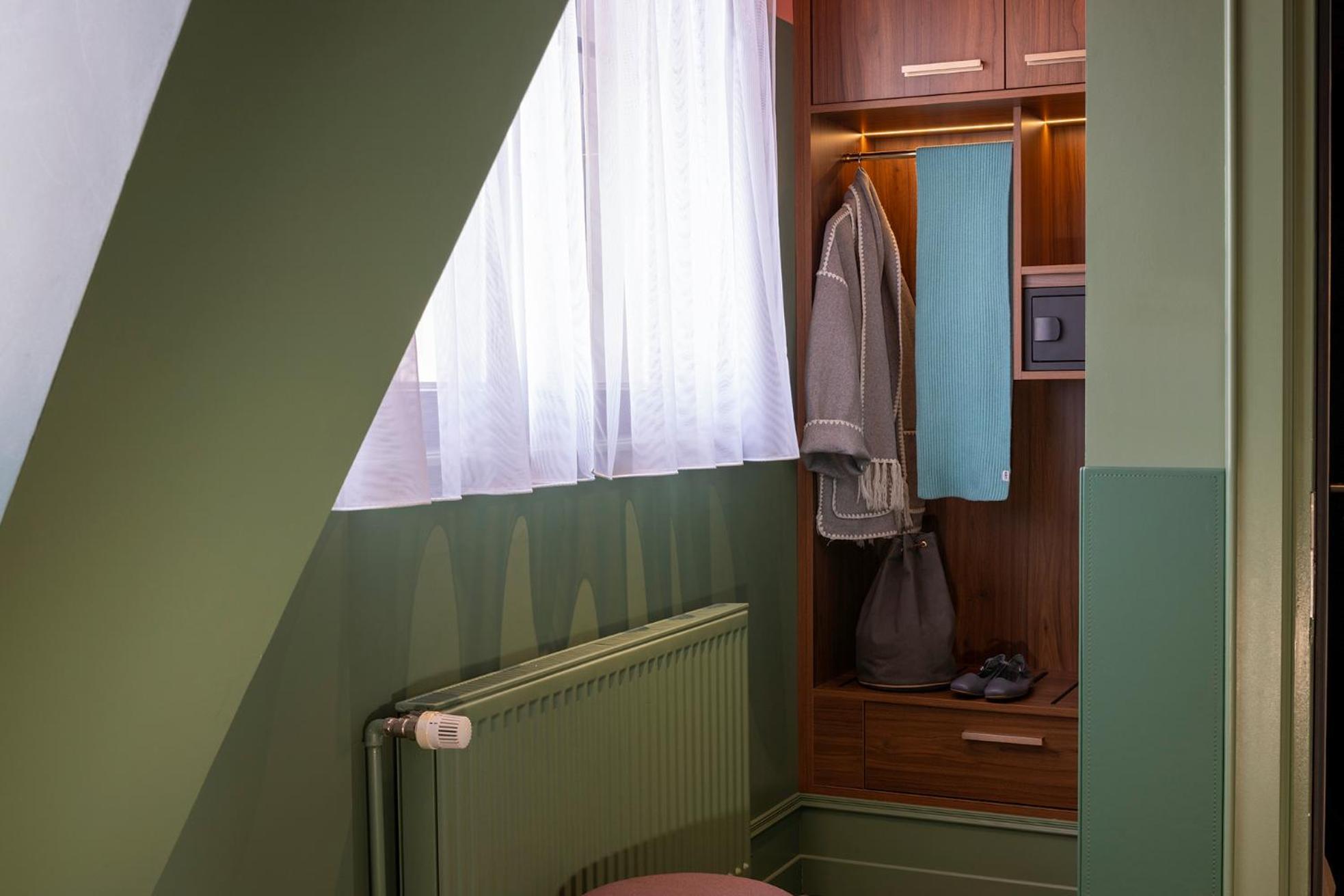 Hotel Le Colombier Оберне Екстериор снимка