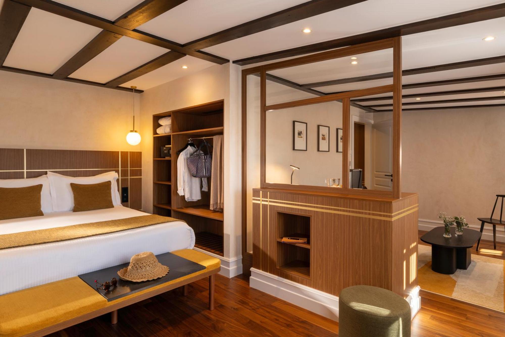 Hotel Le Colombier Оберне Екстериор снимка